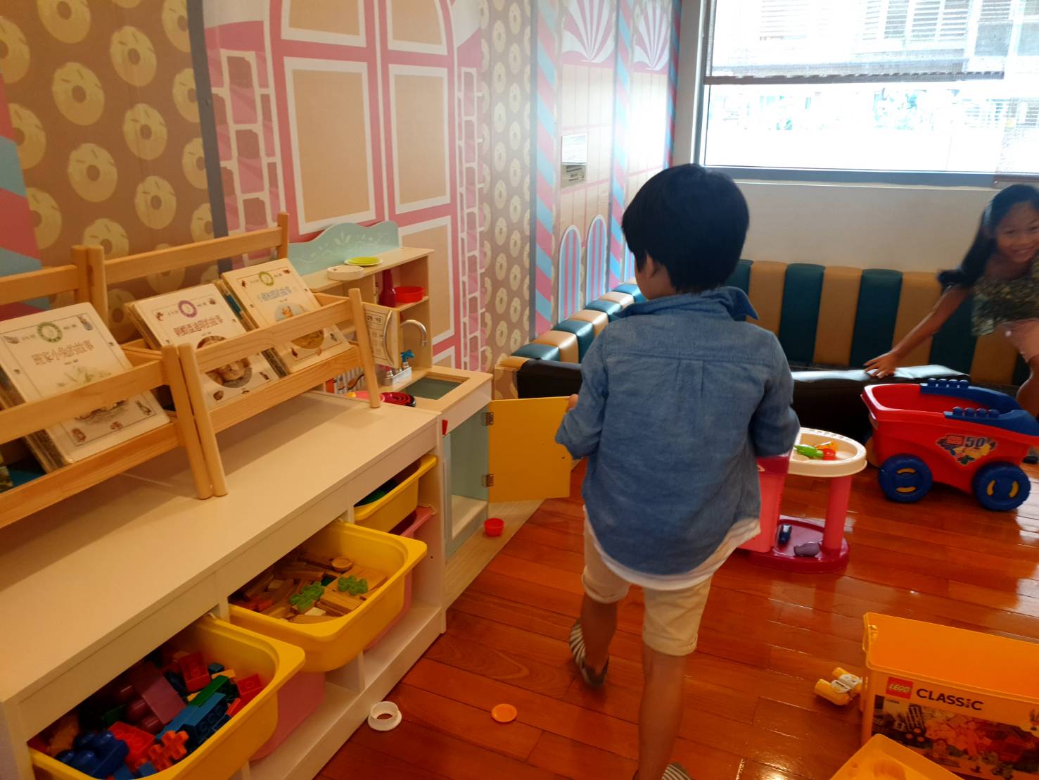 【台南住宿|台糖長榮酒店(台南)】夏天必備泳池設施,適合小寶寶的親子遊戲間,飯店周邊好吃好逛,早餐還有道地的台南米糕及牛肉湯! - 第22張圖 台糖長榮酒店
