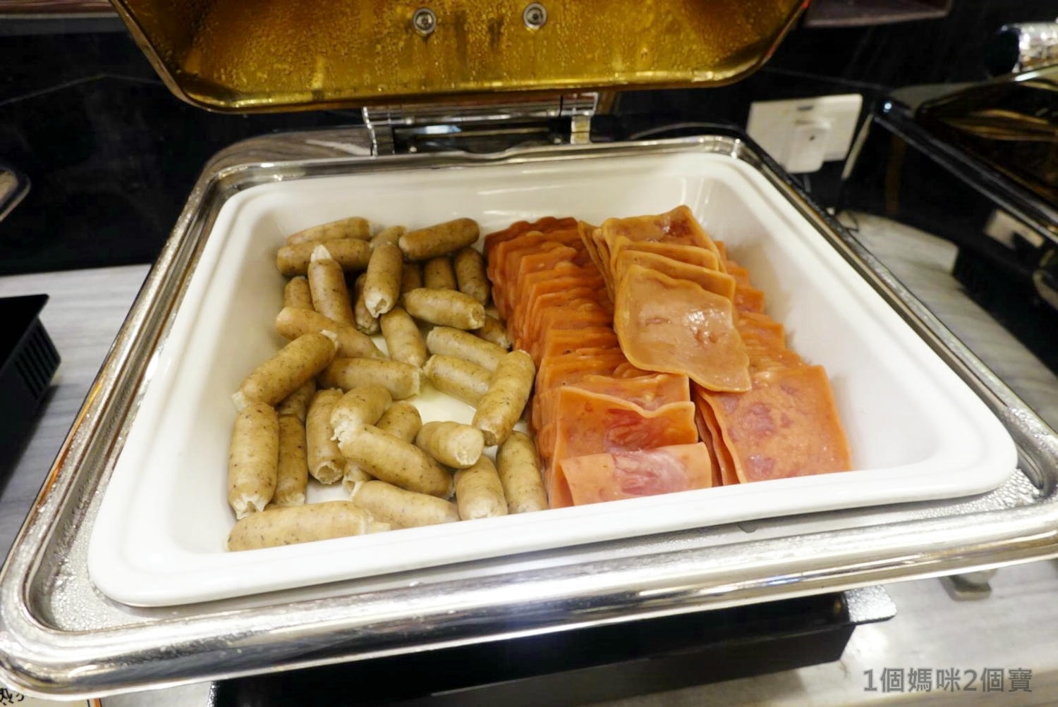 【嘉義親子飯店|雲登景觀飯店】位處阿里山山腳下,房內小陽台欣賞無限美景,空中高爾夫球場,兒童遊戲室,復古的紅白機遊戲租借,親子放鬆度假。 - 第53張圖