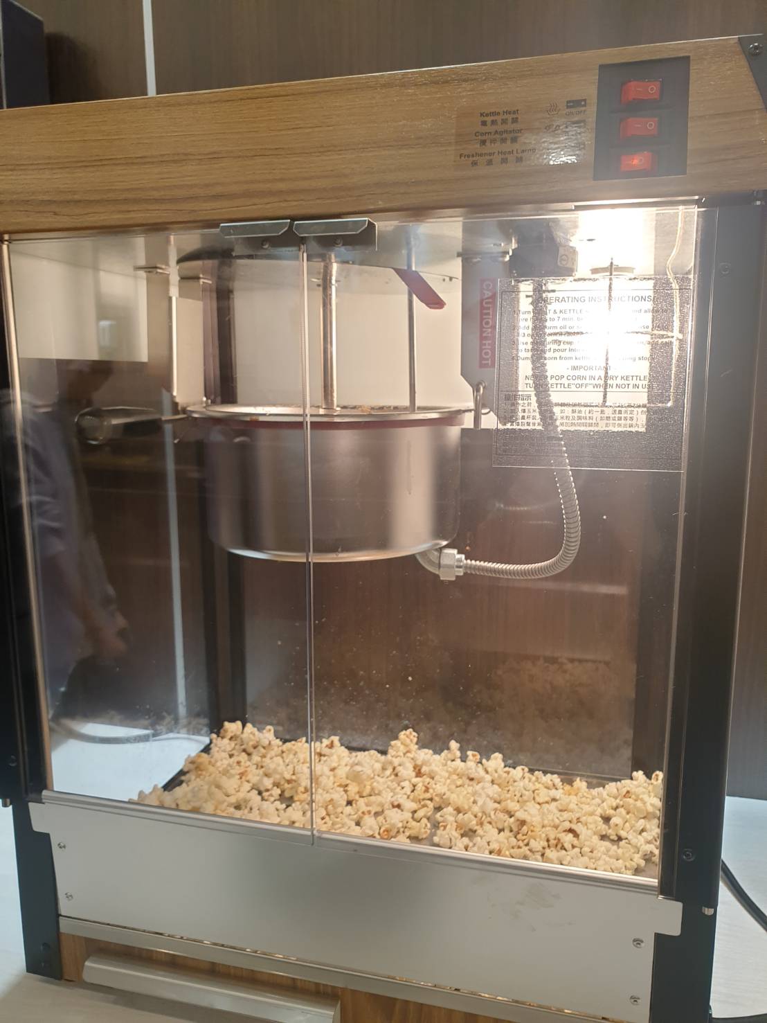 (已停業)【新北美食| 鶯歌-鍋老闆百元頂級鍋物,料多實惠,自助吧設有冰品及滷肉飯。 - 第8張圖