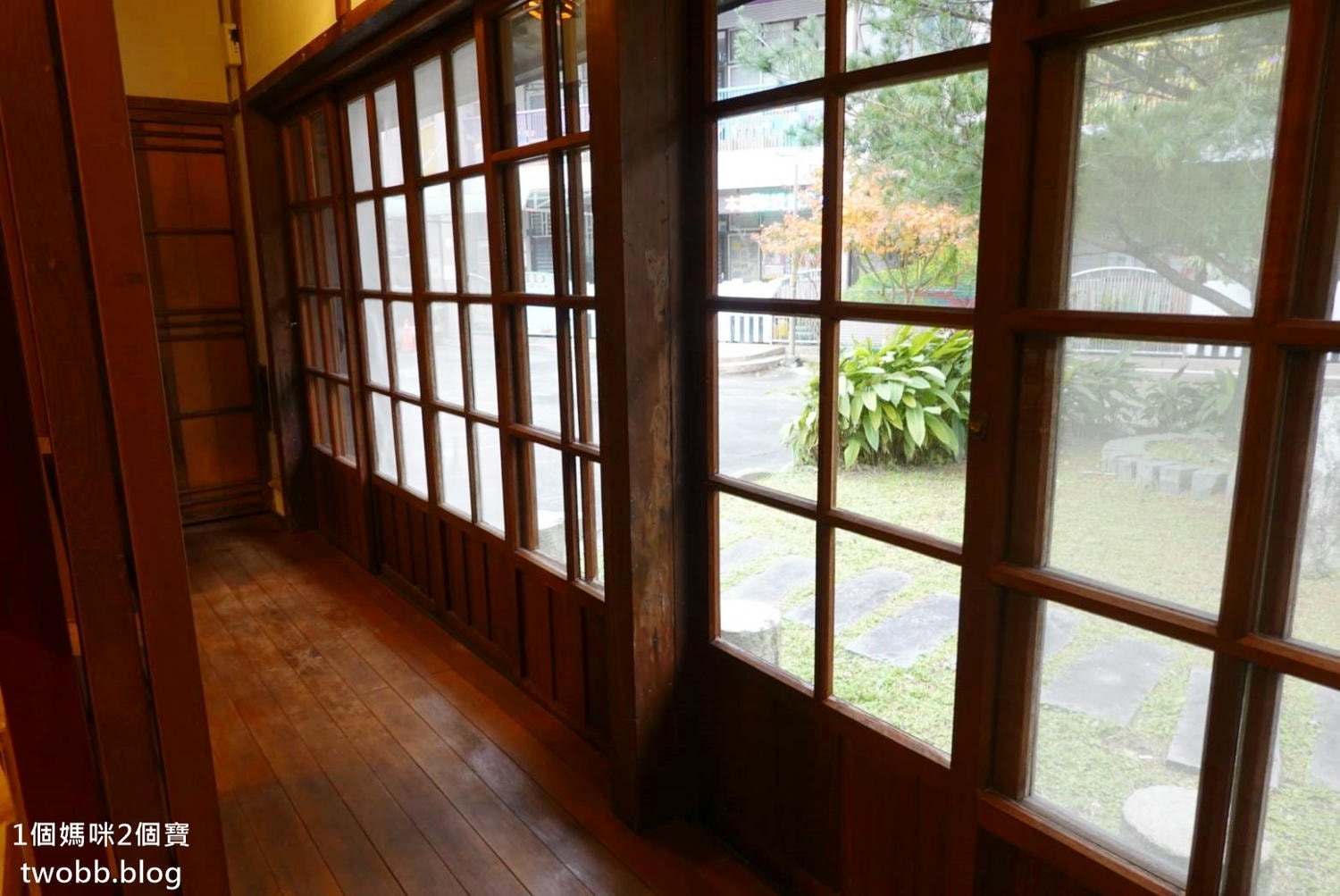 【宜蘭景點| 頭城老街-文化意象為老街注入新生命,文學巷、彩虹巷、童趣盎然的3D彩繪牆面,老街結合文藝拼湊出新的花火。 - 第45張圖