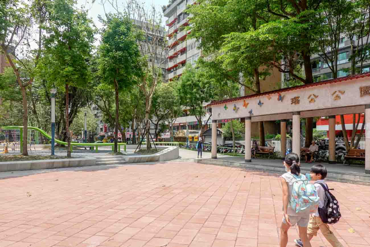 【台北住宿】艾爾行旅-就在台北東區商圈中心,鄰近捷運站,提供旅人最方便的休憩旅店,有吃有逛機能超強。 - 第28張圖