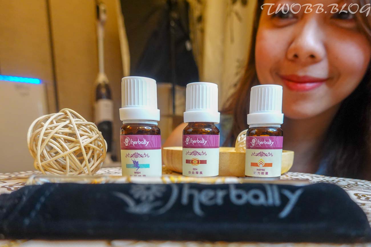 好物分享|herbally 草本真情》典雅造型精油擴香儀,充滿療癒香氣保濕玫瑰原粹精露+天然複方純精油,隨身攜帶精油滾珠瓶,時刻沉浸香氣世界。 - 第17張圖