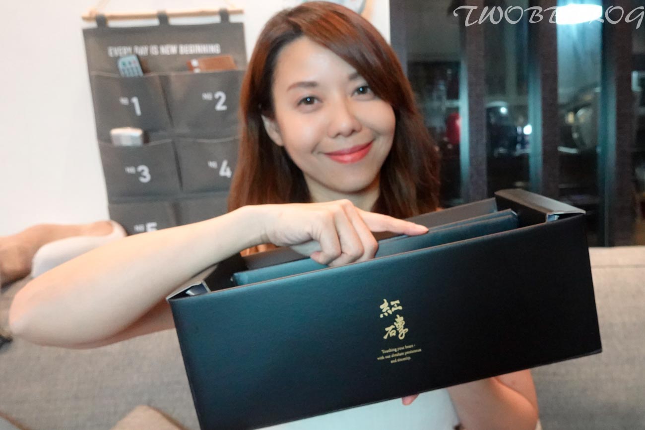 宅配美食|紅磚布丁》台南伴手禮,布丁界愛馬仕,超質感外盒,口感濃郁,入口滑嫩,內外兼具送禮也好有面子。 - 第2張圖