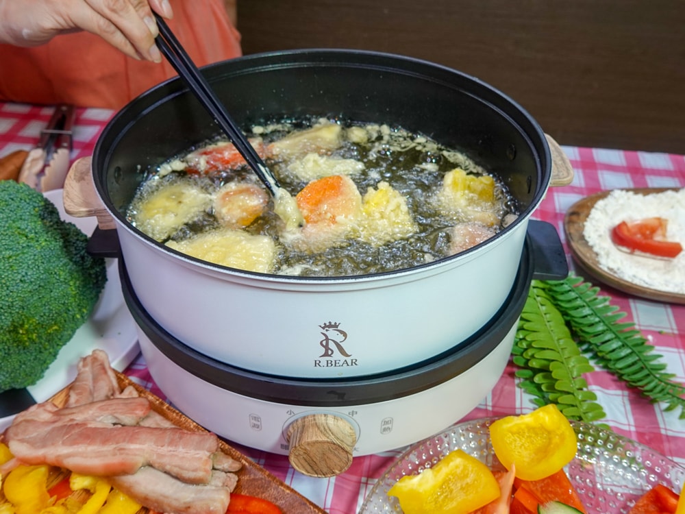 好物分享|華麗熊 R.BEAR 多功能料理鍋》一鍋完成所有料理,煎煮烤炸蒸都難不了它! - 第9張圖 華麗熊