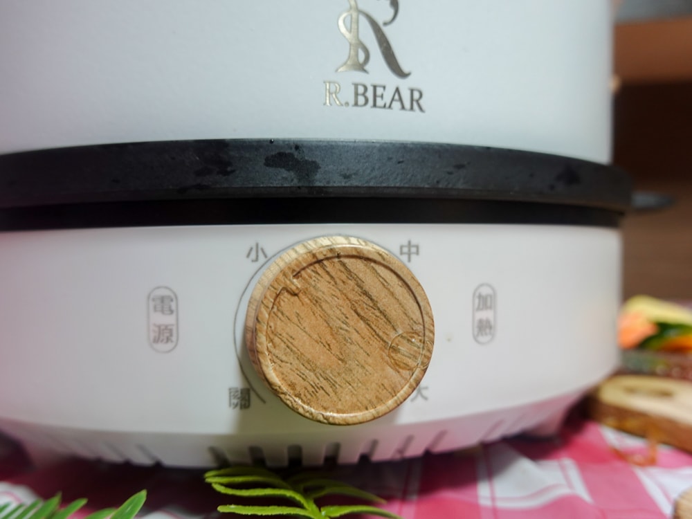 好物分享|華麗熊 R.BEAR 多功能料理鍋》一鍋完成所有料理,煎煮烤炸蒸都難不了它! - 第3張圖 華麗熊