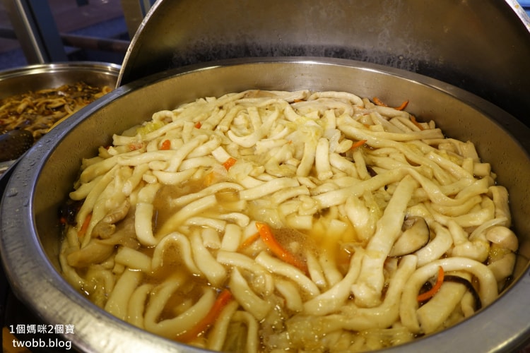 【宜蘭住宿| 中冠礁溪大飯店&雪山溫泉會館-星河傳說水世界,冬天夏天都好玩,高達五層樓的滑水道,小小孩的遊戲室,置身蒸氣室以及石板床寒氣全消! - 第60張圖