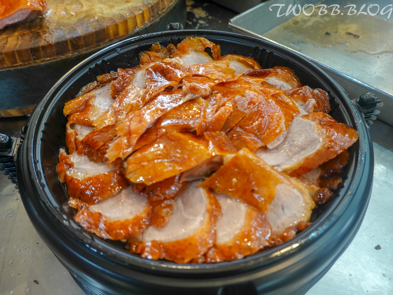 新北美食| 北城脆皮烤鴨板橋新埔分店》板橋美食烤鴨推薦!香酥金黃外皮,大火快炒鴨架,獨特中藥香料,集合鹹香辣口感超過癮!。 - 第18張圖 北城脆皮烤鴨