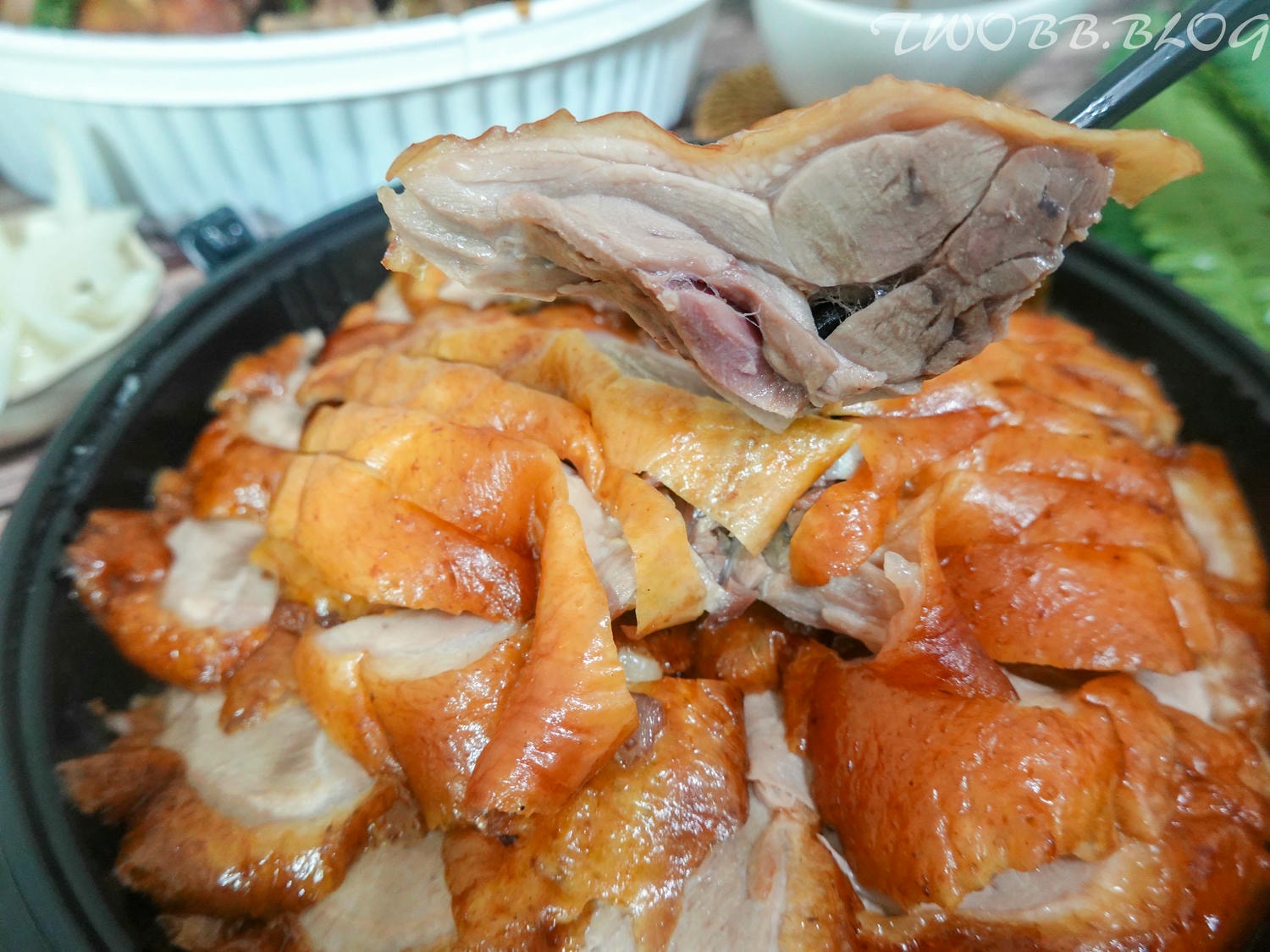 新北美食| 北城脆皮烤鴨板橋新埔分店》板橋美食烤鴨推薦!香酥金黃外皮,大火快炒鴨架,獨特中藥香料,集合鹹香辣口感超過癮!。 - 第27張圖