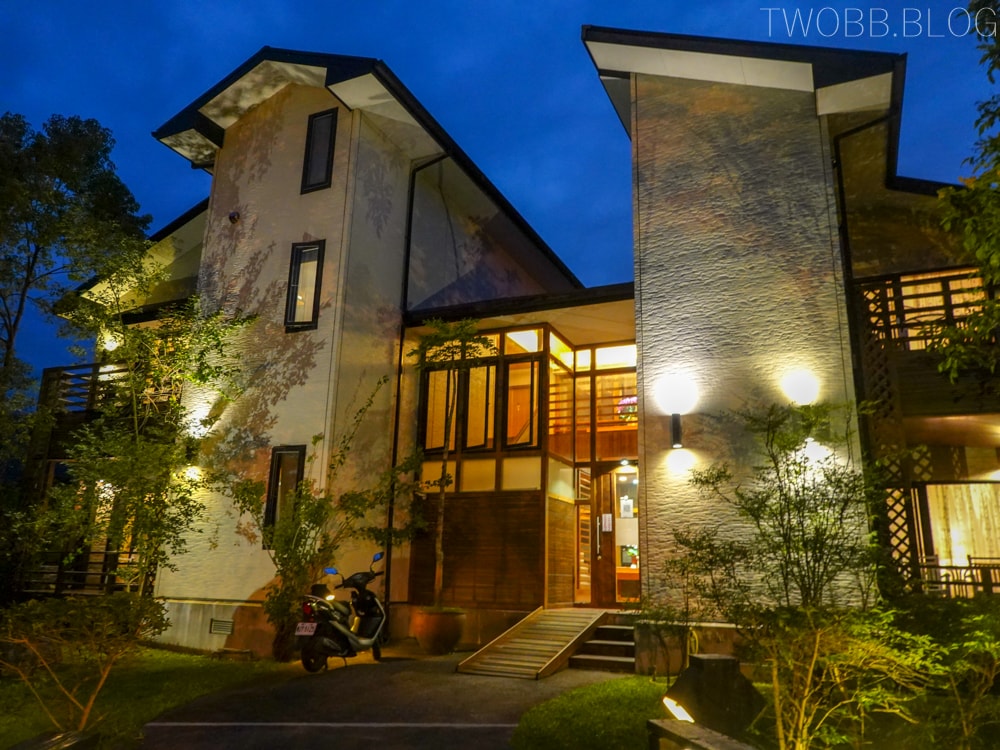 花蓮吉安住宿| 金澤居民宿》親子住宿!日式庭園造景,大榕樹下草皮嬉戲,花草簇擁池塘讓人心曠神怡,遠離塵囂,自行車綠色隧道民宿推薦! - 第64張圖