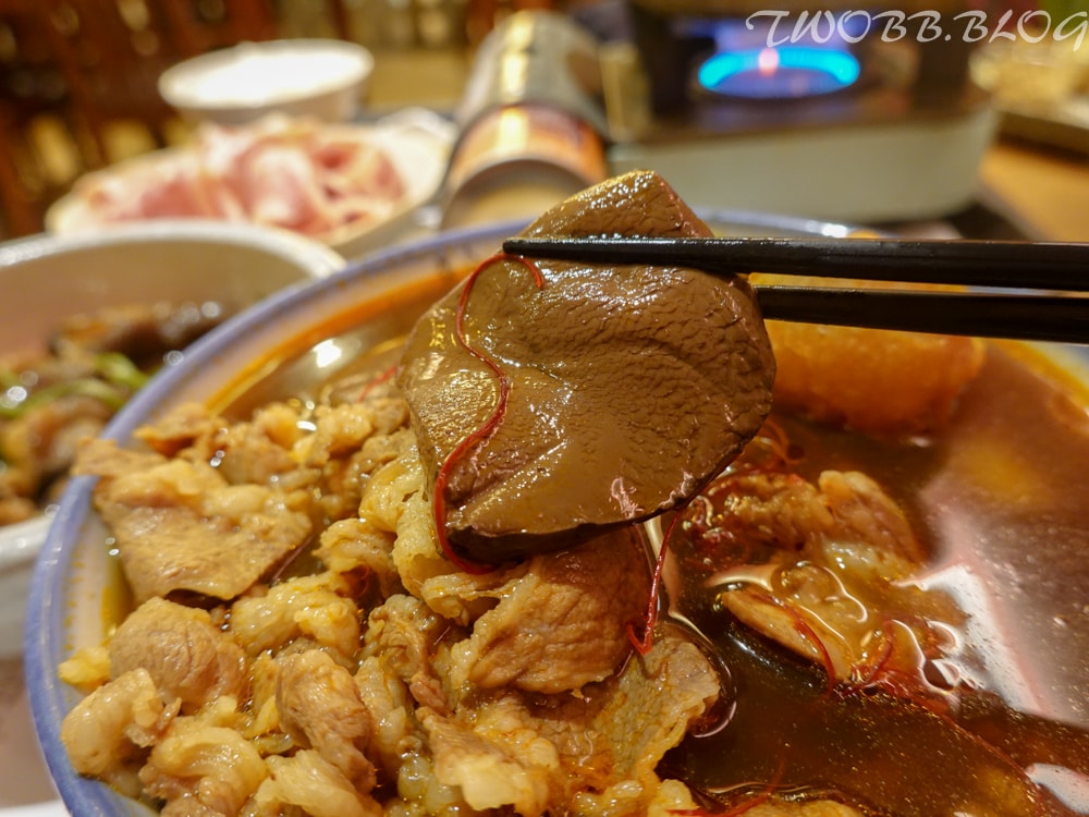台中美食| 有春茶館-大墩店》台灣味茶館!復古風造景經典台菜,年味氣氛十足,過年餐廳的好選擇。 - 第36張圖