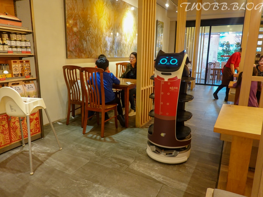 台中美食| 有春茶館-大墩店》台灣味茶館!復古風造景經典台菜,年味氣氛十足,過年餐廳的好選擇。 - 第20張圖