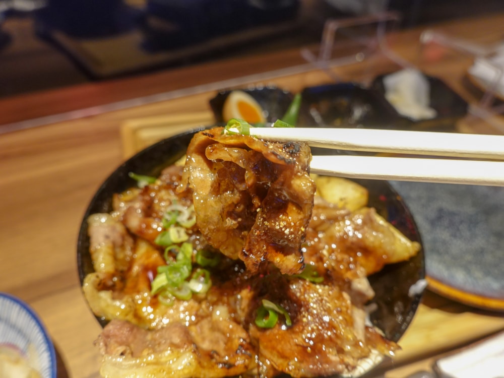 屏東美食| 大河屋燒肉丼串燒-屏東環球店》平價居酒屋,味噌湯、飲品無限量供應,聚餐、約會推薦。 - 第29張圖