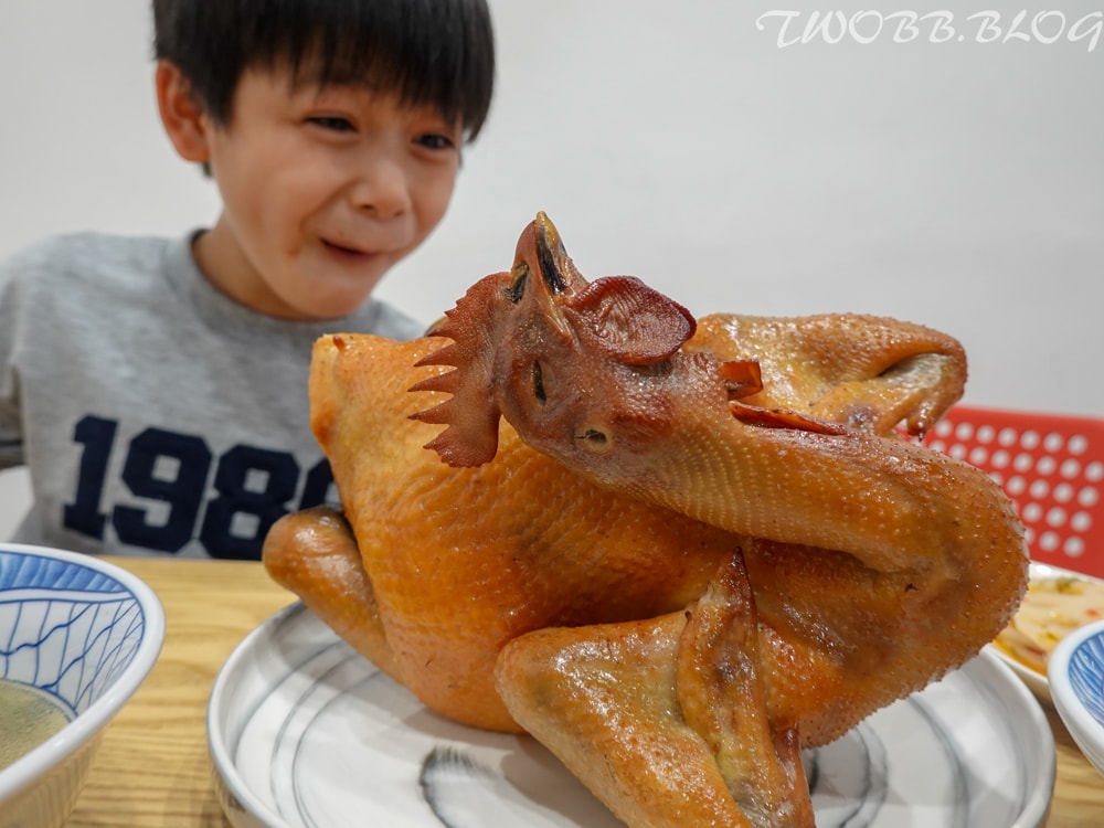 (已歇業)新北美食|富翔號蔗香土雞肉》新莊體育場周邊美食推薦,超有特色蒸蛋湯及煙燻風味蔗香土雞,獨特風味牛腩咖哩飯,大推各式湯品! - 第26張圖