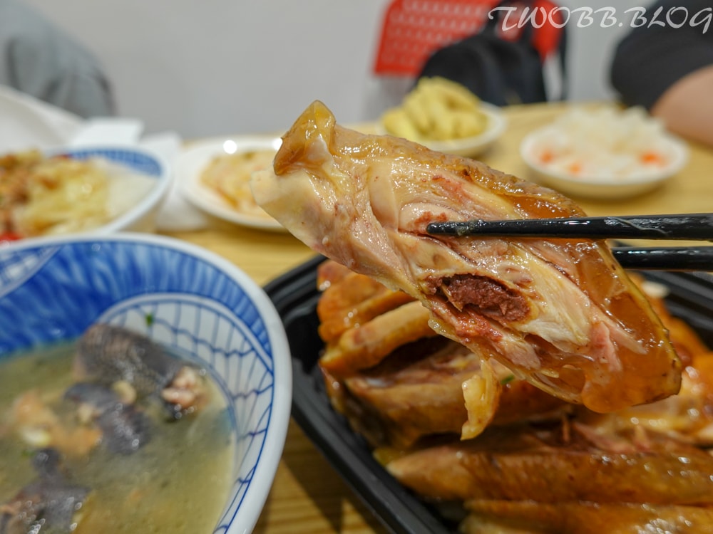 (已歇業)新北美食|富翔號蔗香土雞肉》新莊體育場周邊美食推薦,超有特色蒸蛋湯及煙燻風味蔗香土雞,獨特風味牛腩咖哩飯,大推各式湯品! - 第21張圖