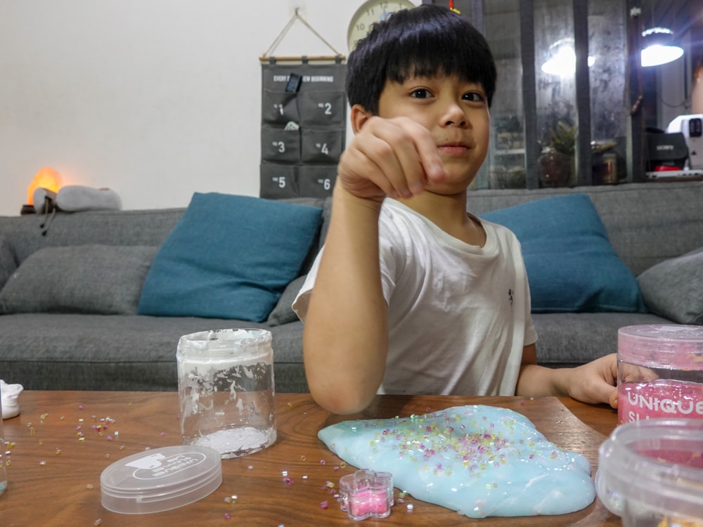 好物分享|UNIQUE史萊姆實驗室》Taiwan No.1百貨親子手做品牌!多國認證安全配料,發揮想像力及創造力變換多種玩法 玩到愛不釋手還很療癒舒壓! - 第32張圖