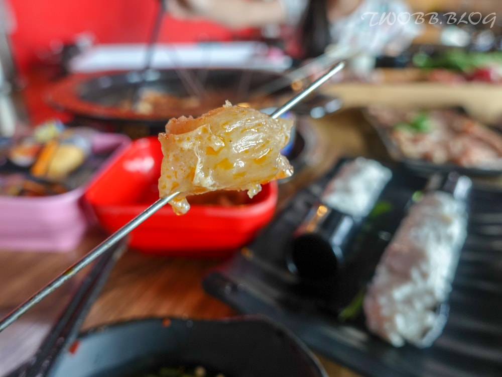 (暫停營業)桃園美食|川鼎紅麻辣鴛鴦串串香-楊梅火鍋推薦!富岡老街超平價10元串串,鄰近中國科技大學及楊梅富岡車站,講究的麻辣湯底及嚴選食材,一吃成主顧! - 第47張圖