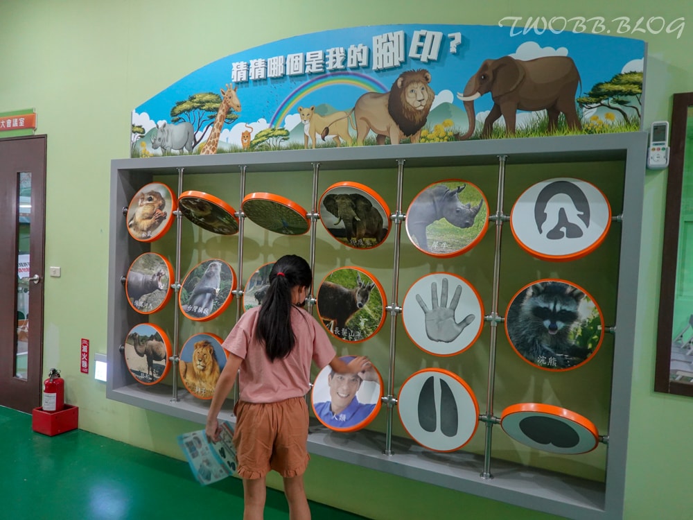 宜蘭景點|台灣足鞋健康知識館(腳丫故事館)》全台首創以腳為主題的觀光工廠,參觀還可免費精密測量腳丫健康狀況、親子DIY體驗及吸收足部保健專業知識。 - 第35張圖