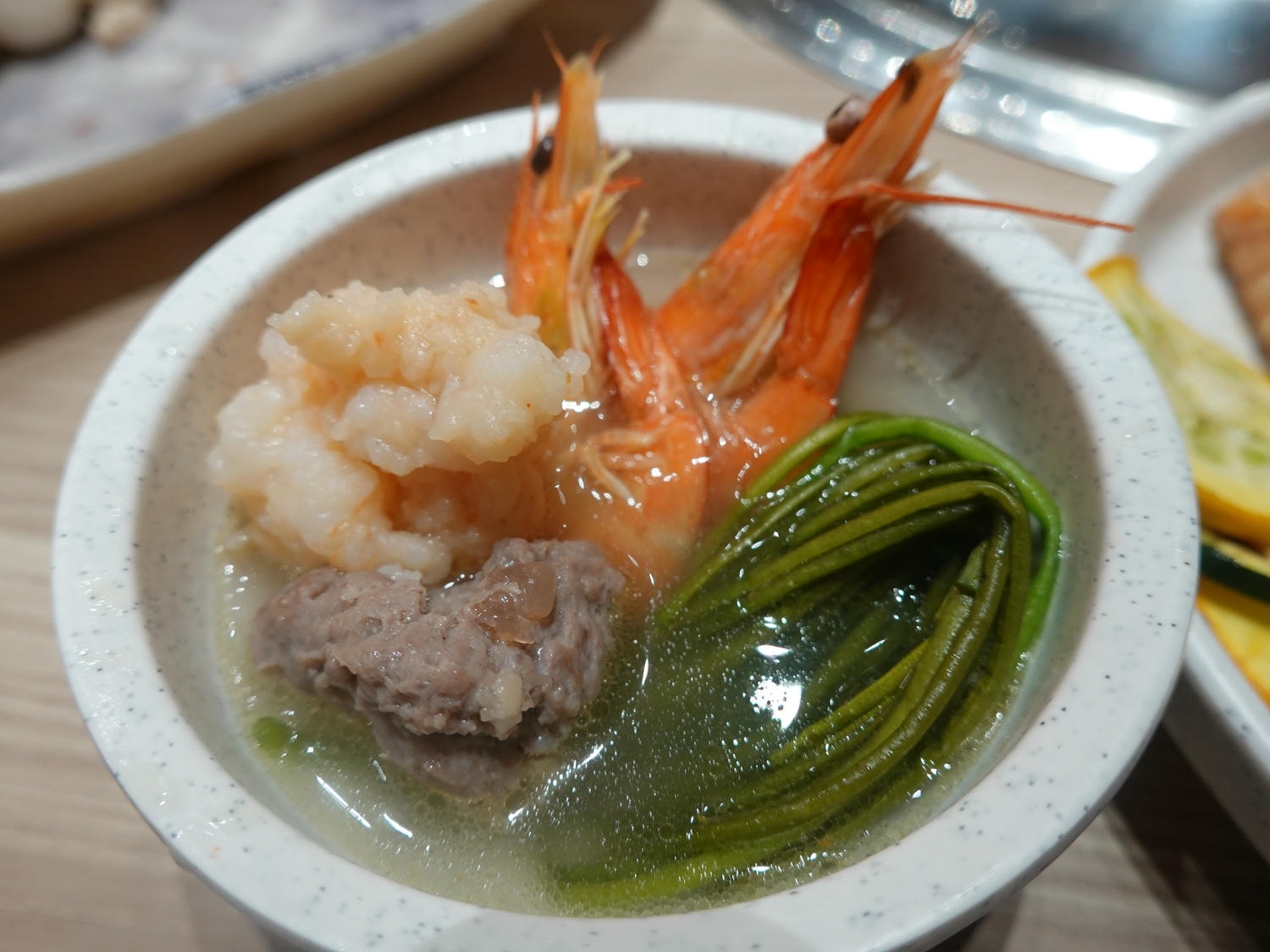 (已停業)宜蘭美食|本格和牛燒肉放題(宜蘭爾本店)》宜蘭燒肉推薦再一發!大啖高檔和牛、海鮮吃到飽,還有霸氣鍋物及超彭派自助吧,真的讓你吃到飽! - 第72張圖