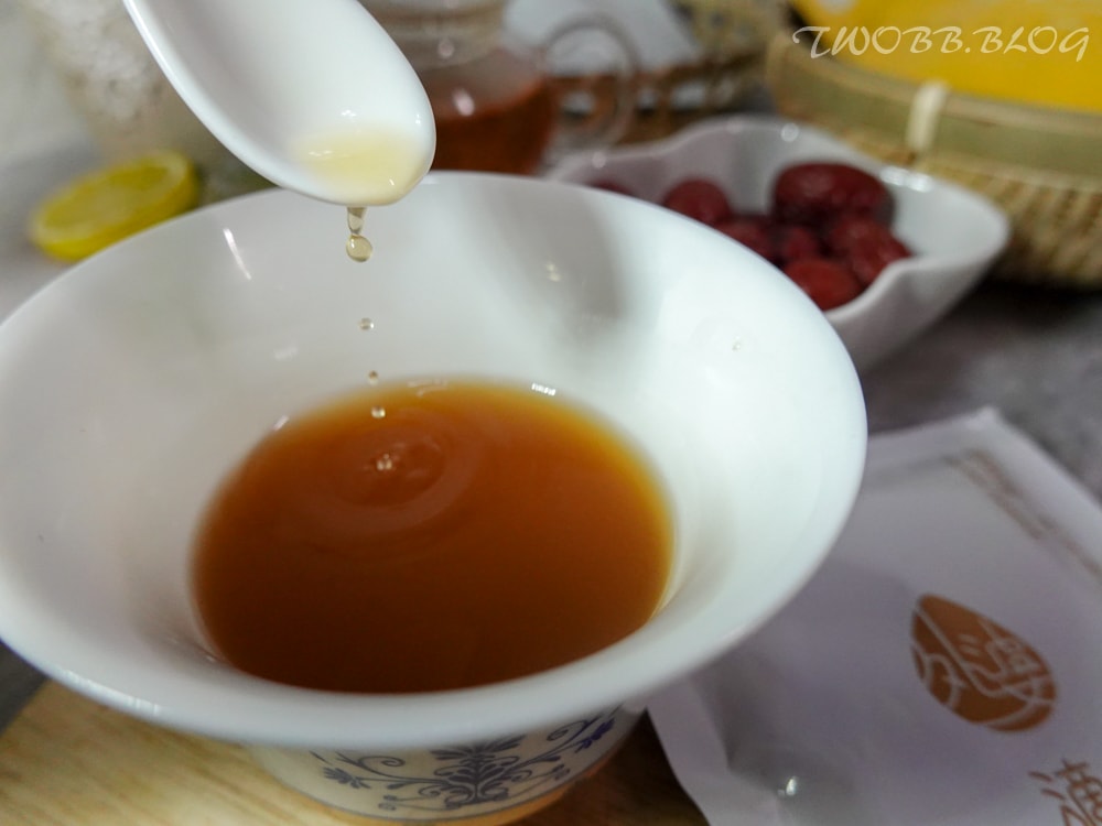 美食分享|外婆滴雞精》滴雞精推薦!遵循古法八小時慢燉土雞,新鮮淬鍊濃醇香的滴雞精,小分子每一口都是精華,無腥味好入口! - 第13張圖