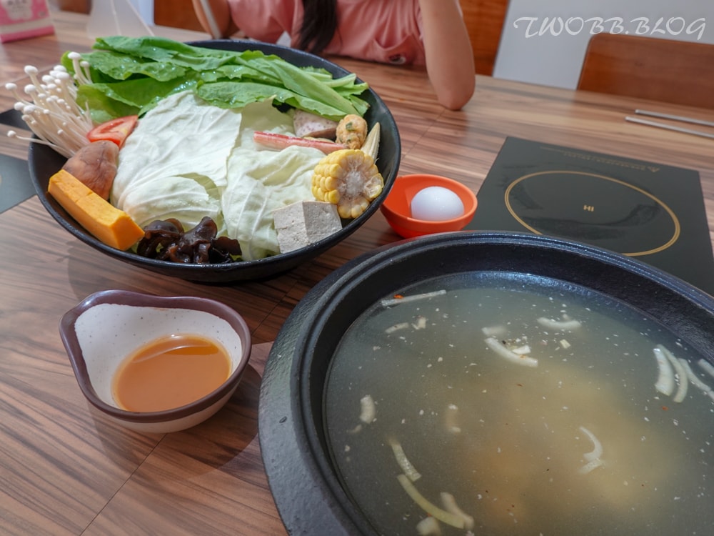 宜蘭美食|究醬石頭火鍋》宜蘭石頭火鍋推薦!爆炒美味肉片香氣,經濟實惠大份量,堅持自熬高湯不使用高湯粉! - 第19張圖