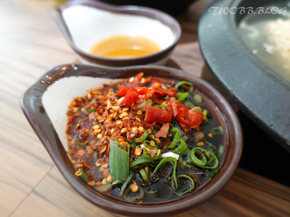 宜蘭美食|究醬石頭火鍋》宜蘭石頭火鍋推薦!爆炒美味肉片香氣,經濟實惠大份量,堅持自熬高湯不使用高湯粉! - 第15張圖