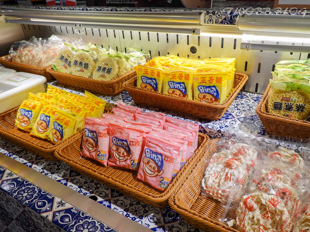 台北美食|肉多多火鍋(重南店)》樂多多集團美食再一發!最歡樂最大火鍋集團,肉肉控必吃,三人行,必有麻辣吃,三份套餐即贈一鍋爆炒川府麻辣鍋! - 第25張圖