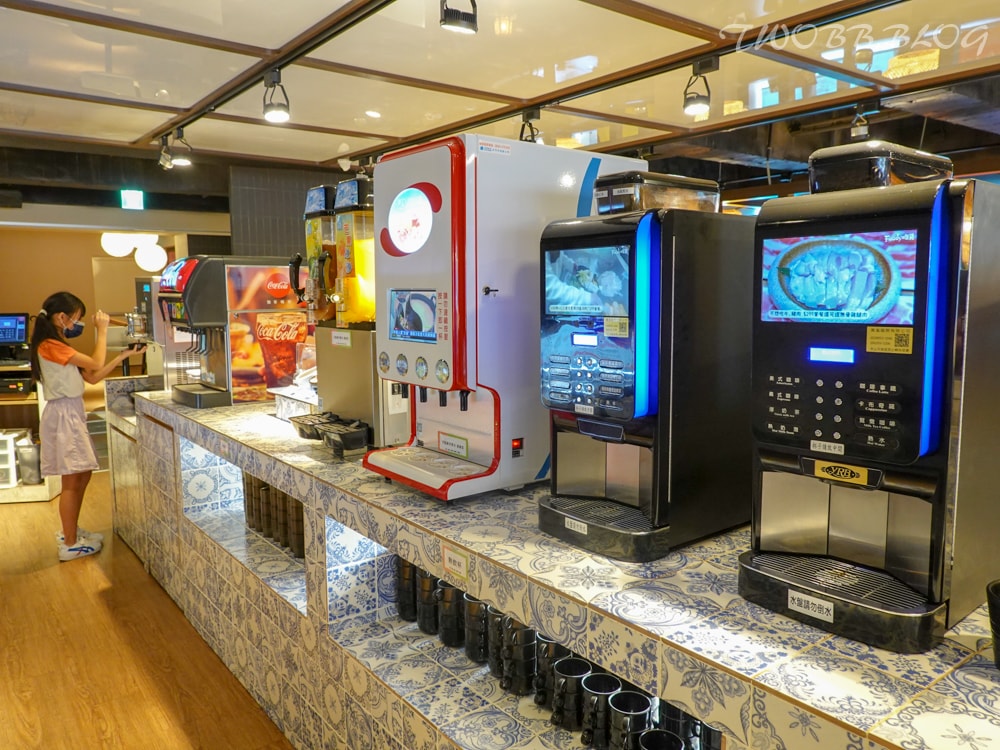 台北美食|肉多多火鍋(重南店)》樂多多集團美食再一發!最歡樂最大火鍋集團,肉肉控必吃,三人行,必有麻辣吃,三份套餐即贈一鍋爆炒川府麻辣鍋! - 第31張圖