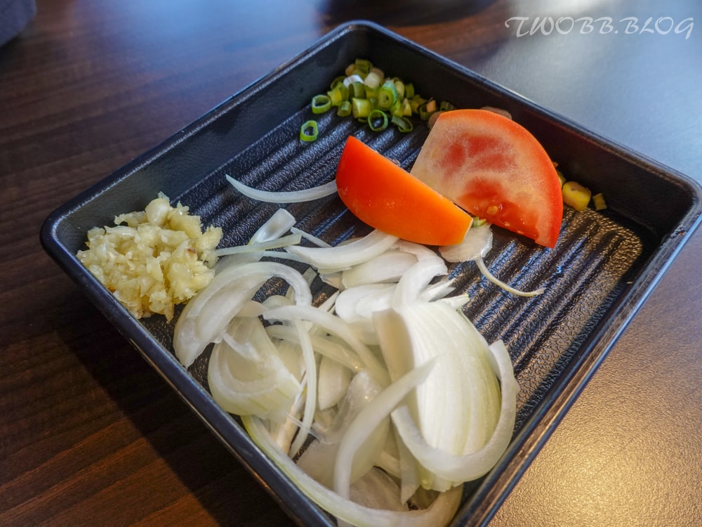 台北美食|肉多多火鍋(重南店)》樂多多集團美食再一發!最歡樂最大火鍋集團,肉肉控必吃,三人行,必有麻辣吃,三份套餐即贈一鍋爆炒川府麻辣鍋! - 第40張圖