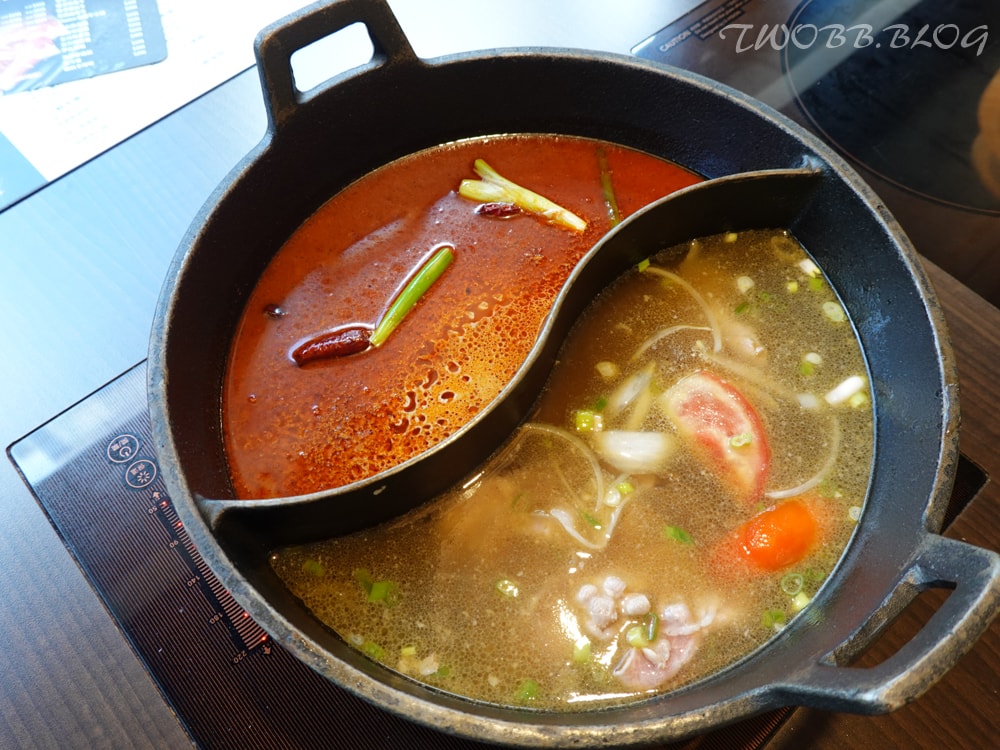 台北美食|肉多多火鍋(重南店)》樂多多集團美食再一發!最歡樂最大火鍋集團,肉肉控必吃,三人行,必有麻辣吃,三份套餐即贈一鍋爆炒川府麻辣鍋! - 第44張圖
