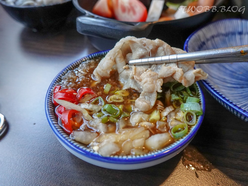 台北美食|肉多多火鍋(重南店)》樂多多集團美食再一發!最歡樂最大火鍋集團,肉肉控必吃,三人行,必有麻辣吃,三份套餐即贈一鍋爆炒川府麻辣鍋! - 第68張圖