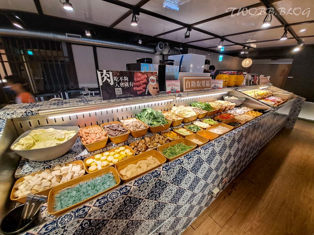 台北美食|肉多多火鍋(重南店)》樂多多集團美食再一發!最歡樂最大火鍋集團,肉肉控必吃,三人行,必有麻辣吃,三份套餐即贈一鍋爆炒川府麻辣鍋! - 第21張圖