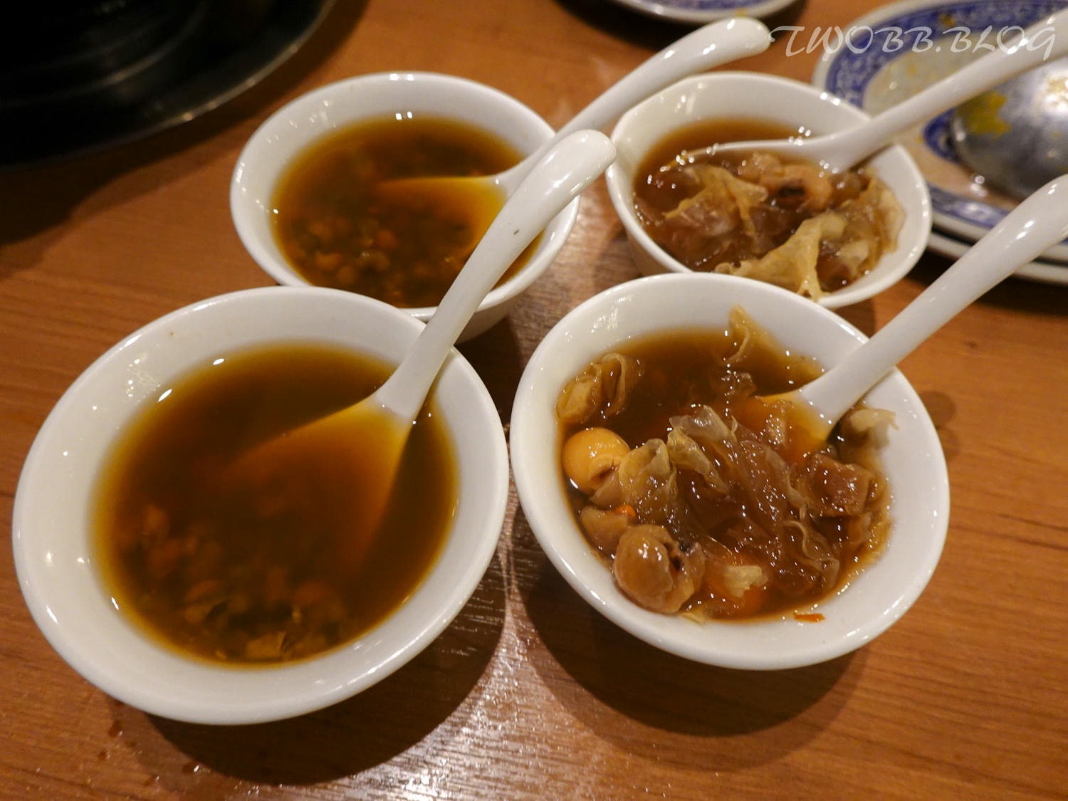 苗栗美食|貢鍋共鍋麻辣火鍋店》八十年歷史老洋宅改建!全台唯一客家麻辣火鍋店,客家小炒搖身變身鍋物,吃美味也吃回憶! - 第74張圖