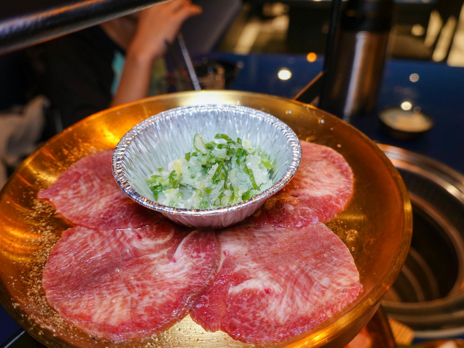台中|298 Nikuya燒肉(復興店)》全新開幕!炭火直烤!台中最有靈魂的燒肉店開分店囉,鄰近台中車站及三井LalaPort,以音樂主題裝潢及獨立包廂。 - 第59張圖