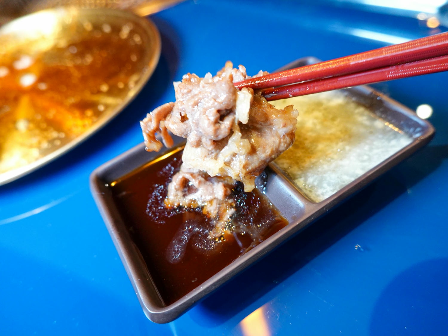 台中|298 Nikuya燒肉(復興店)》全新開幕!炭火直烤!台中最有靈魂的燒肉店開分店囉,鄰近台中車站及三井LalaPort,以音樂主題裝潢及獨立包廂。 - 第32張圖