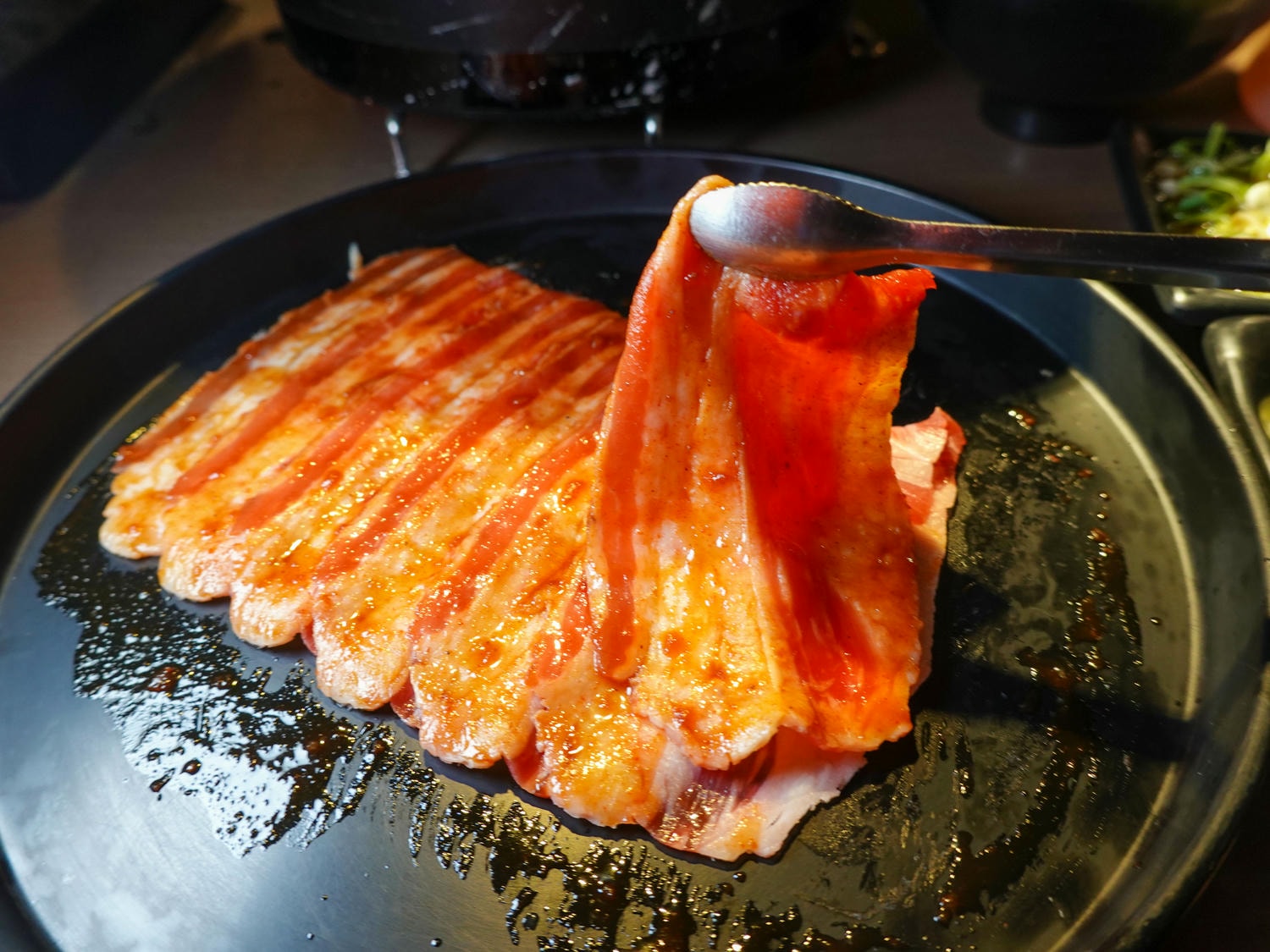 新北|名炙炭火燒肉》新北三重燒烤吃到飽推薦!頂級燒肉食材,炭火直烤!還有火鍋以及啤酒暢飲,近三和國中捷運站,交通方便聚餐就來這! - 第52張圖