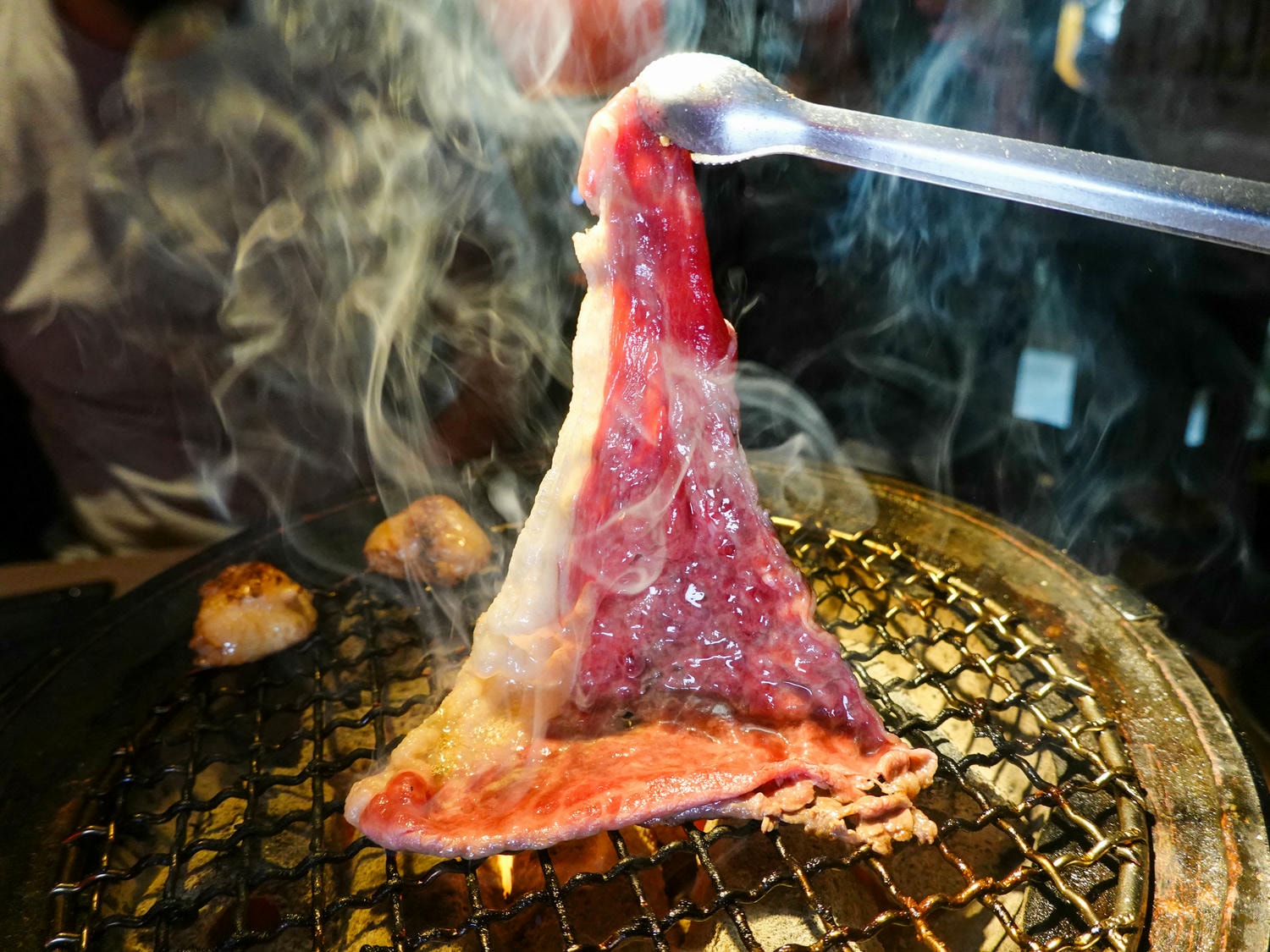 新北|名炙炭火燒肉》新北三重燒烤吃到飽推薦!頂級燒肉食材,炭火直烤!還有火鍋以及啤酒暢飲,近三和國中捷運站,交通方便聚餐就來這! - 第39張圖
