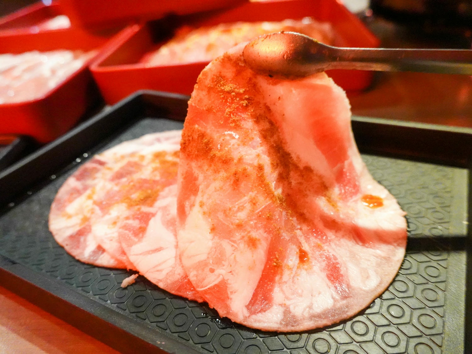 新北|名炙炭火燒肉》新北三重燒烤吃到飽推薦!頂級燒肉食材,炭火直烤!還有火鍋以及啤酒暢飲,近三和國中捷運站,交通方便聚餐就來這! - 第54張圖