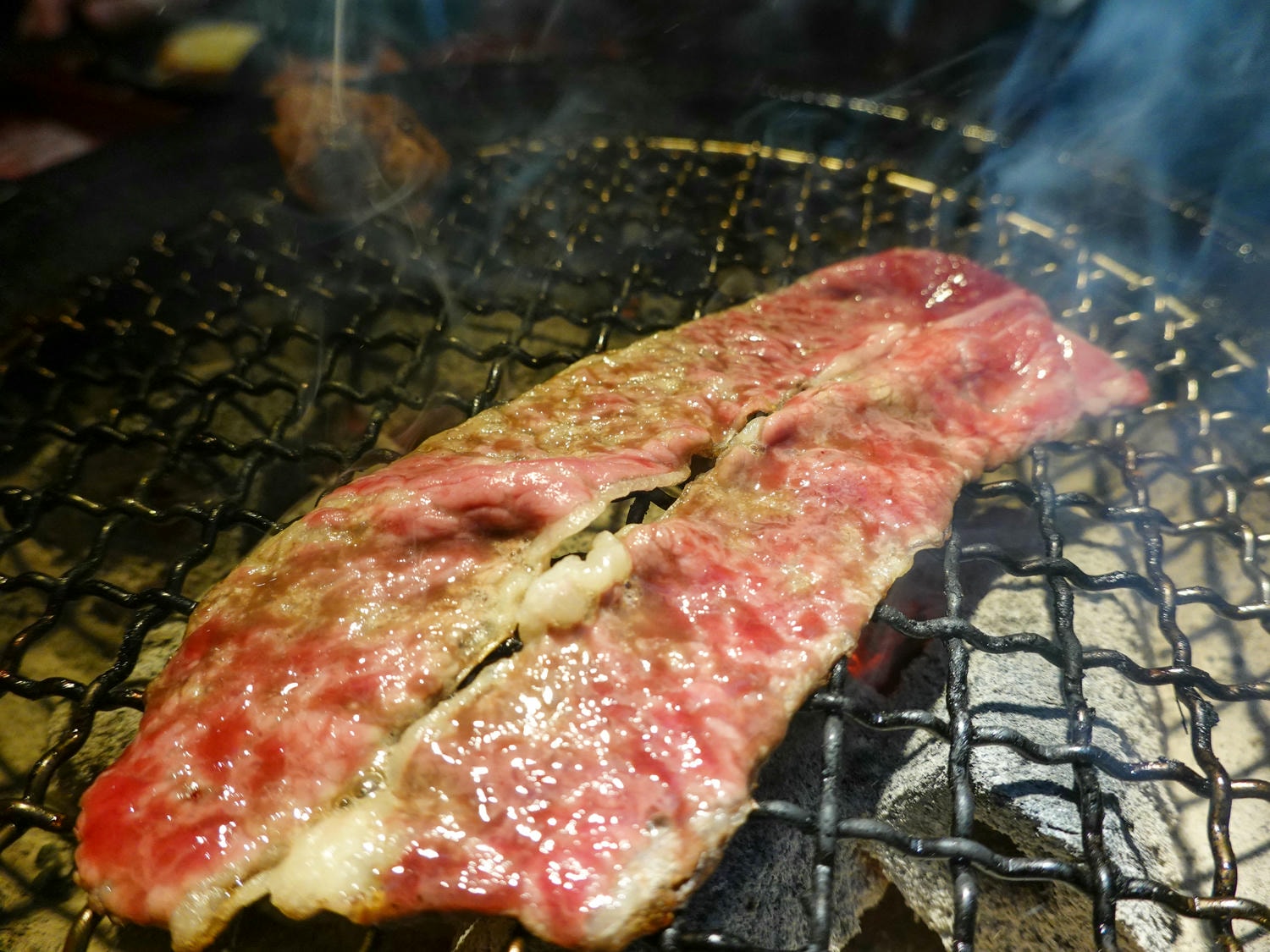 新北|名炙炭火燒肉》新北三重燒烤吃到飽推薦!頂級燒肉食材,炭火直烤!還有火鍋以及啤酒暢飲,近三和國中捷運站,交通方便聚餐就來這! - 第38張圖