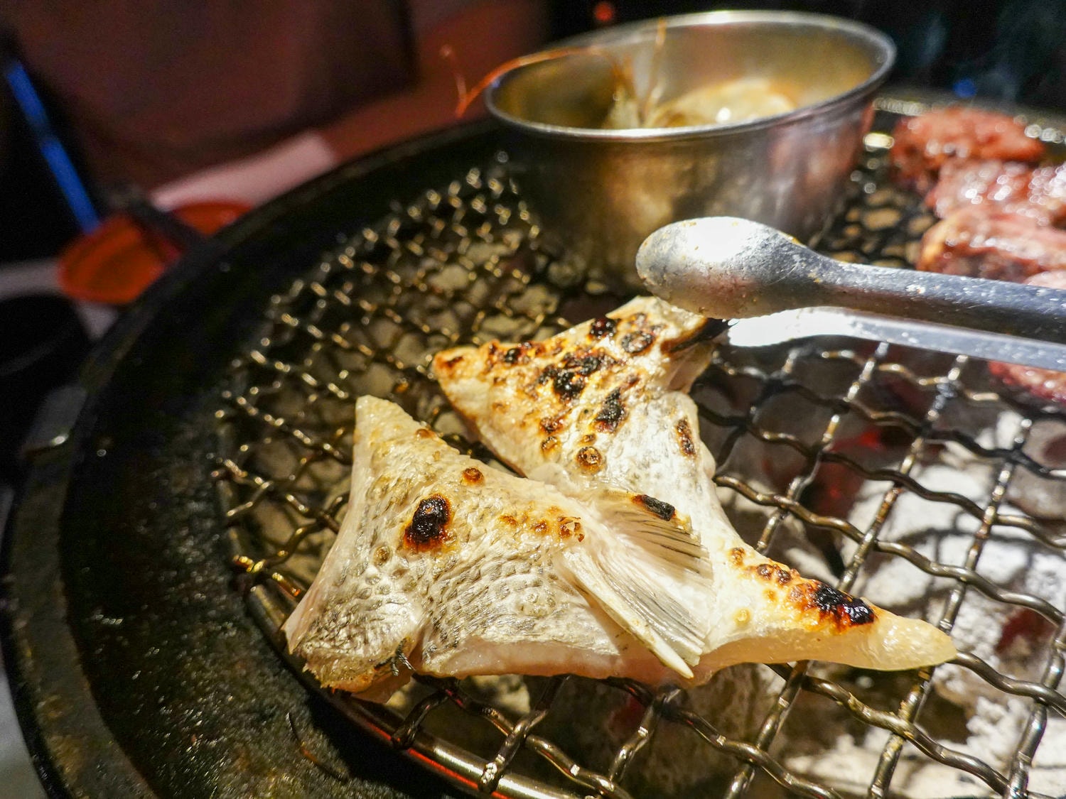 新北|名炙炭火燒肉》新北三重燒烤吃到飽推薦!頂級燒肉食材,炭火直烤!還有火鍋以及啤酒暢飲,近三和國中捷運站,交通方便聚餐就來這! - 第64張圖