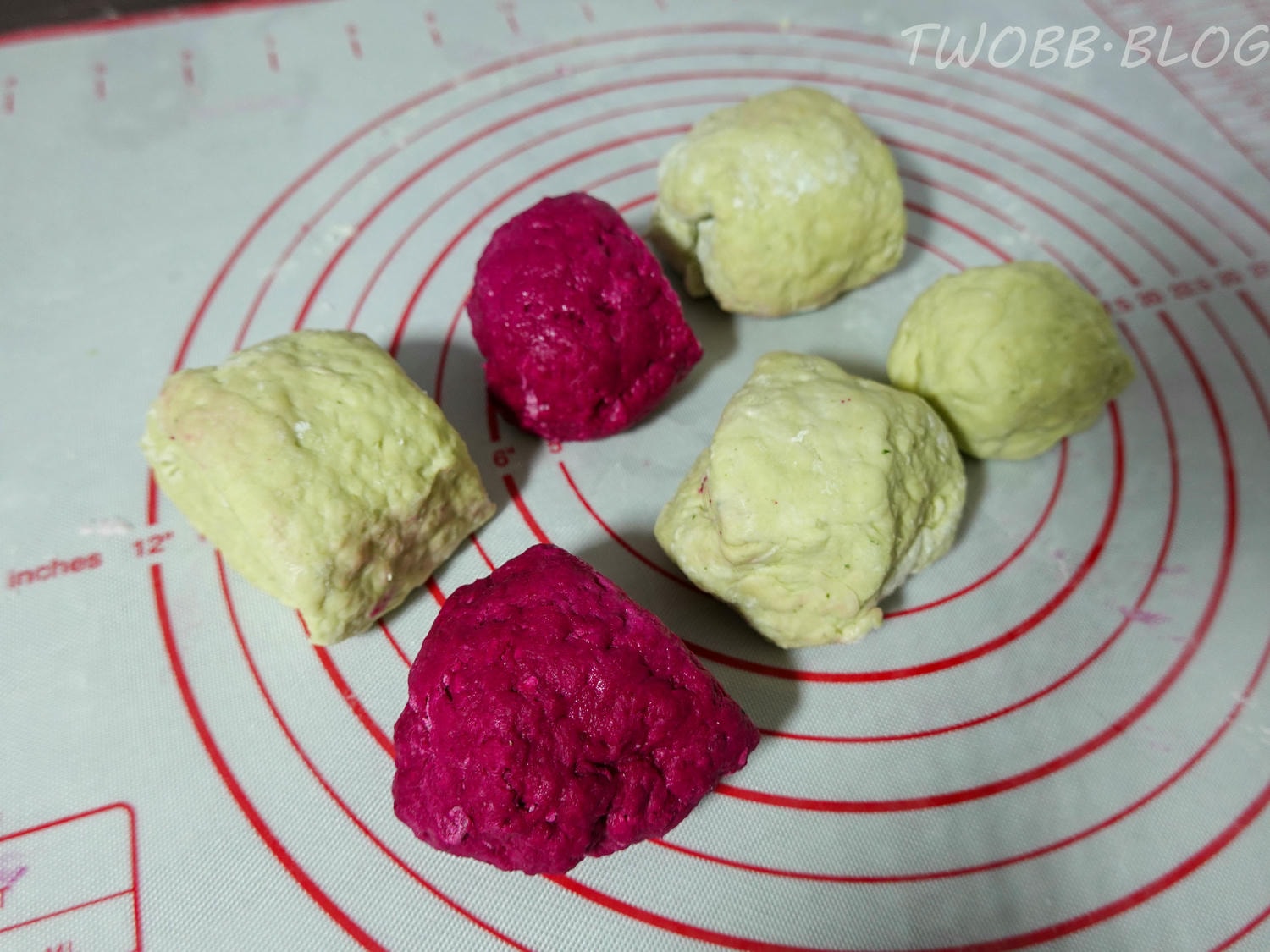 好物分享|美國富及第frigidaire- Healthy Drinks 慢磨蔬果原汁機(FKJ-S1301L 質感黑)》食物調理機推薦!低速研磨50-80轉養分不流失,體積小巧好收納,簡單使用,一機多用,還有豆漿機功能輕鬆製作天然食材。 - 第49張圖