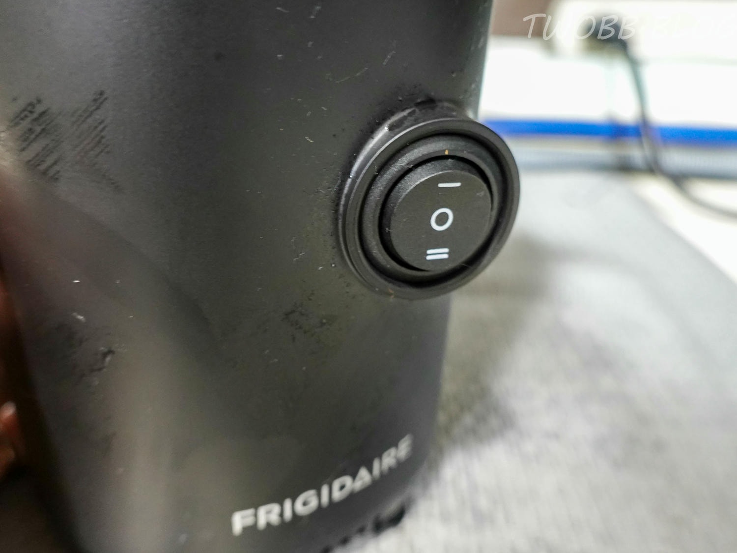 好物分享|美國富及第frigidaire- Healthy Drinks 慢磨蔬果原汁機(FKJ-S1301L 質感黑)》食物調理機推薦!低速研磨50-80轉養分不流失,體積小巧好收納,簡單使用,一機多用,還有豆漿機功能輕鬆製作天然食材。 - 第25張圖