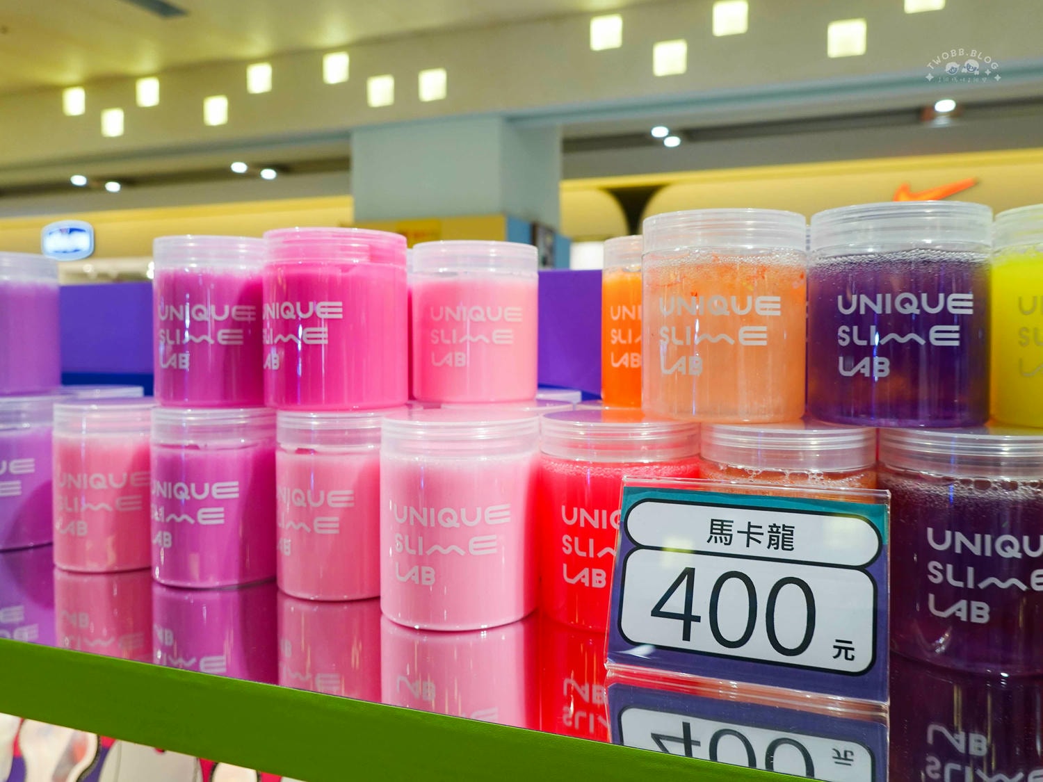 台南|UNIQUE史萊姆實驗室(南紡購物中心)》台南南紡櫃新開幕!與孩子參加一場天馬行空的旅程,大膽玩出不一樣的創意! - 第57張圖