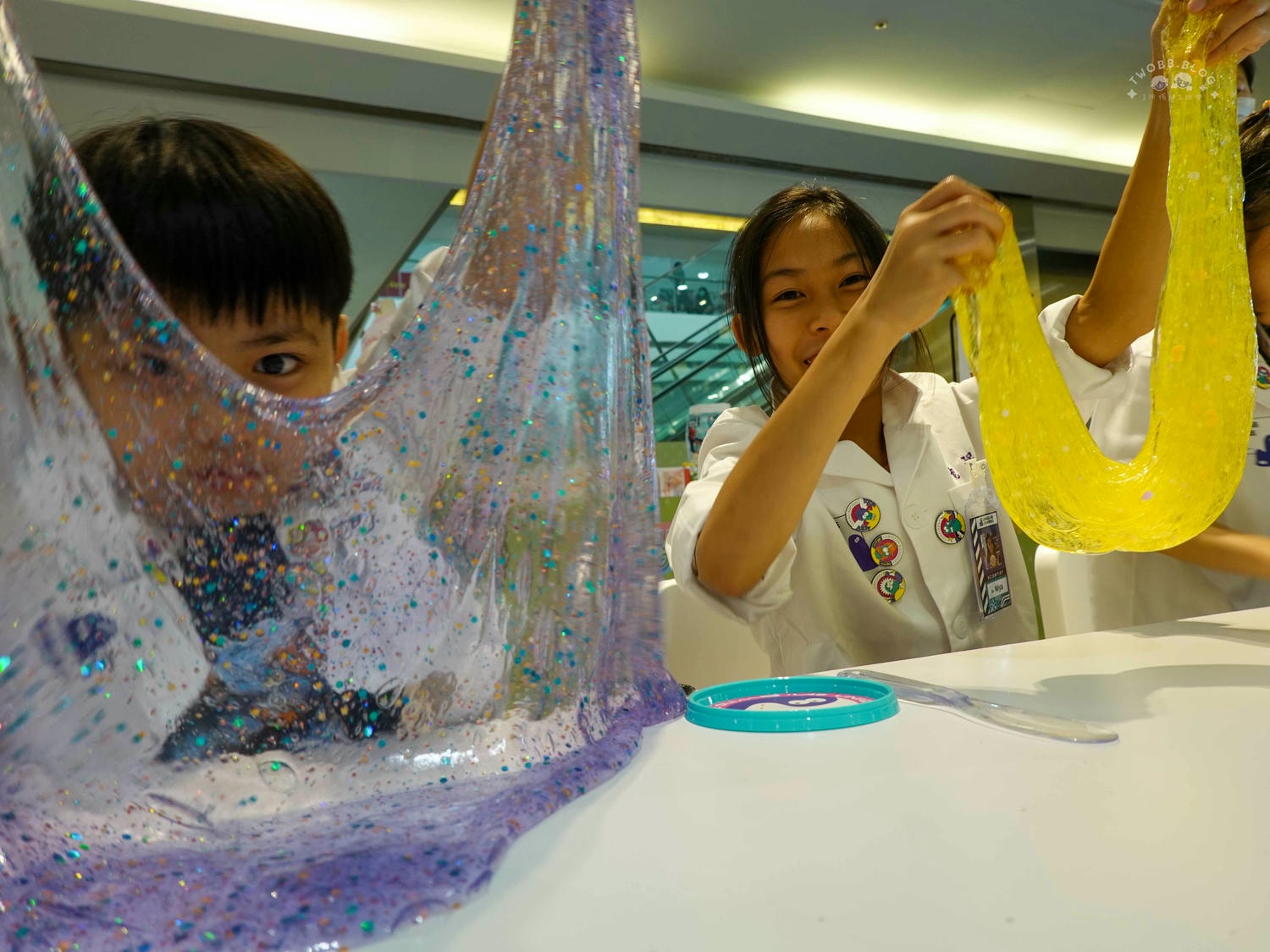 台南|UNIQUE史萊姆實驗室(南紡購物中心)》台南南紡櫃新開幕!與孩子參加一場天馬行空的旅程,大膽玩出不一樣的創意! - 第51張圖