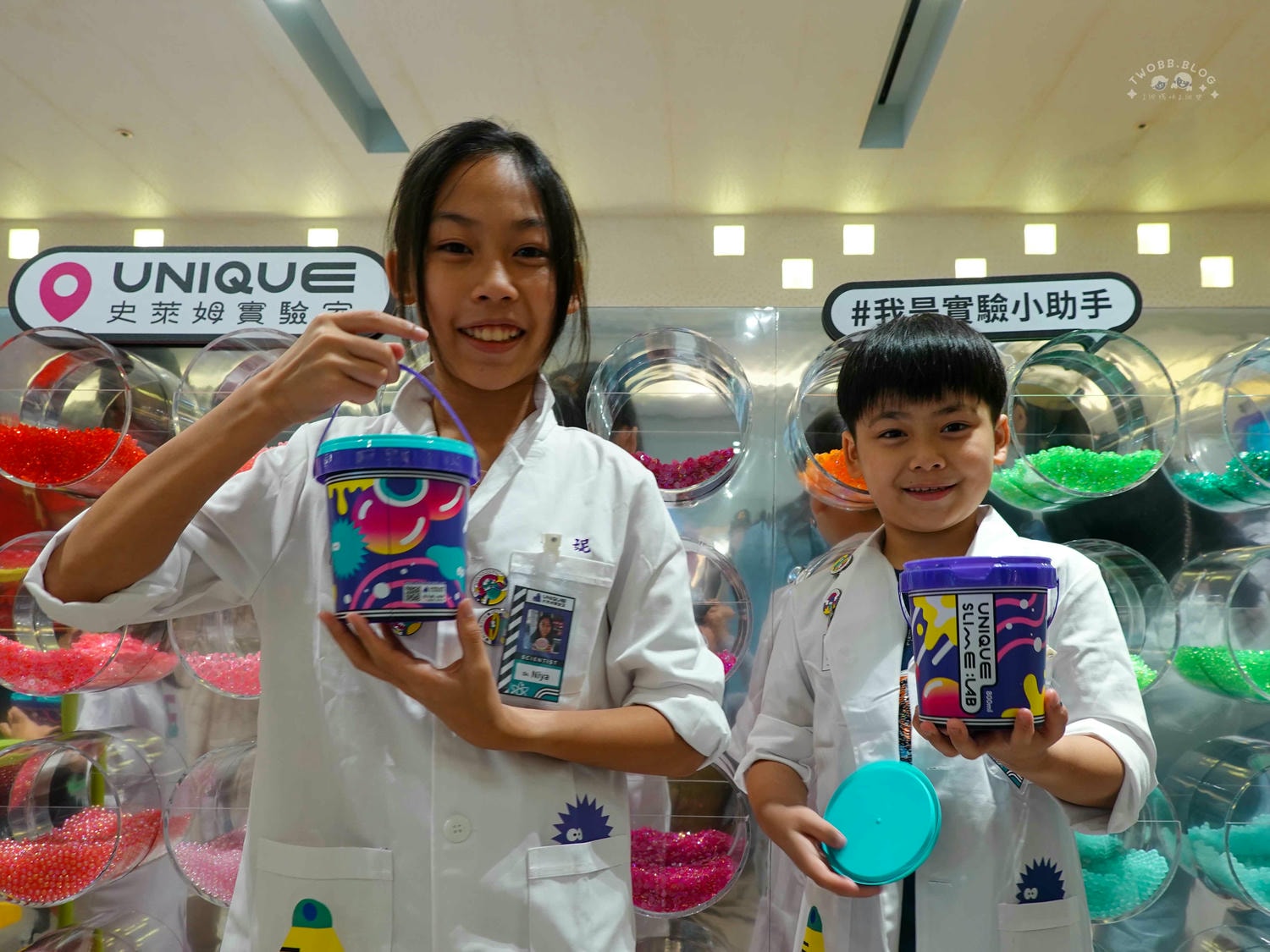 台南|UNIQUE史萊姆實驗室(南紡購物中心)》台南南紡櫃新開幕!與孩子參加一場天馬行空的旅程,大膽玩出不一樣的創意! - 第54張圖