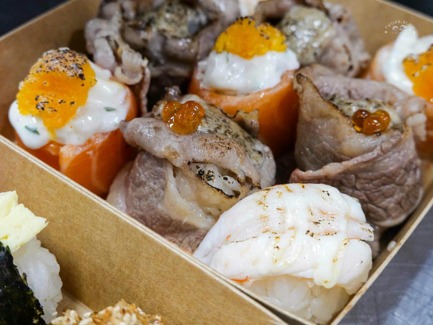 高雄|一和壽叔 SUSHI BENTO》全台首創手毬壽司外帶專賣店!漁港直送生食及海鮮,堅持新鮮!天然果釀醋飯,視覺與味覺的雙重享受! - 第31張圖