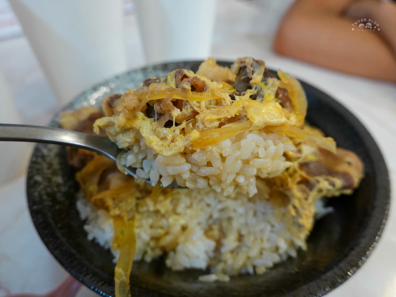 新北|不想上班早午餐(板橋分店)》早午餐推薦!餐點項目豐富,想吃炒泡麵、丼飯通通都都有,大推醬燒蘿蔔糕! - 第22張圖