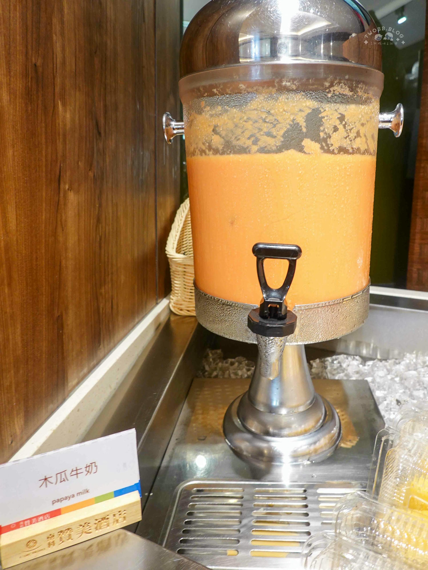 台南|南科贊美酒店》台南住宿推薦!戶外戲水泳池、親子遊戲室&親子農園體驗,超Chill湖畔酒吧,免費自行車租借,還有氣泡水全日供應! - 第95張圖