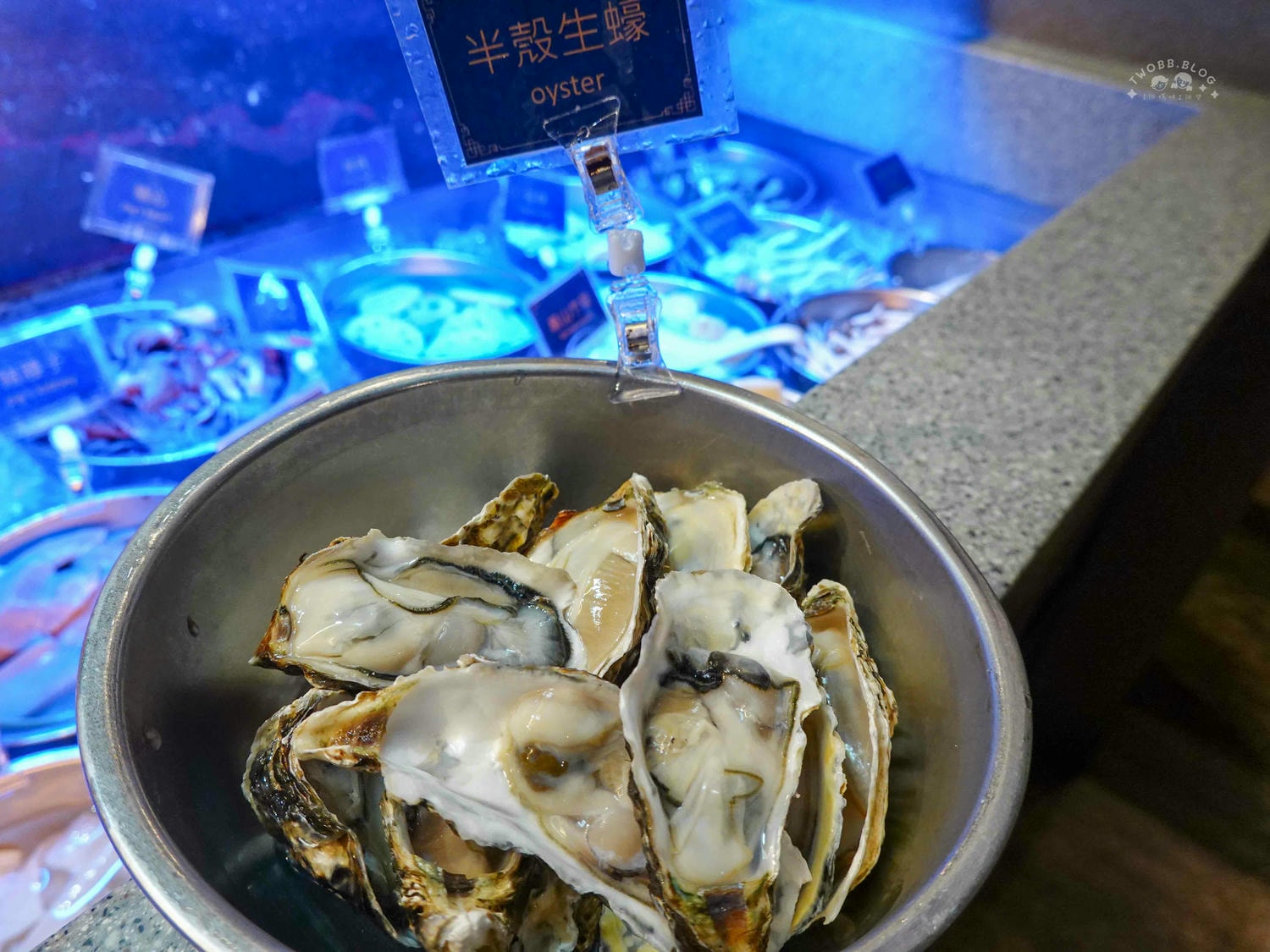 台北|神來一鍋(內湖總店)》百樣新鮮食材無限供應!期間限定水果吃到飽,四人同行打卡再送20公分長馬來西亞大白蝦! - 第32張圖