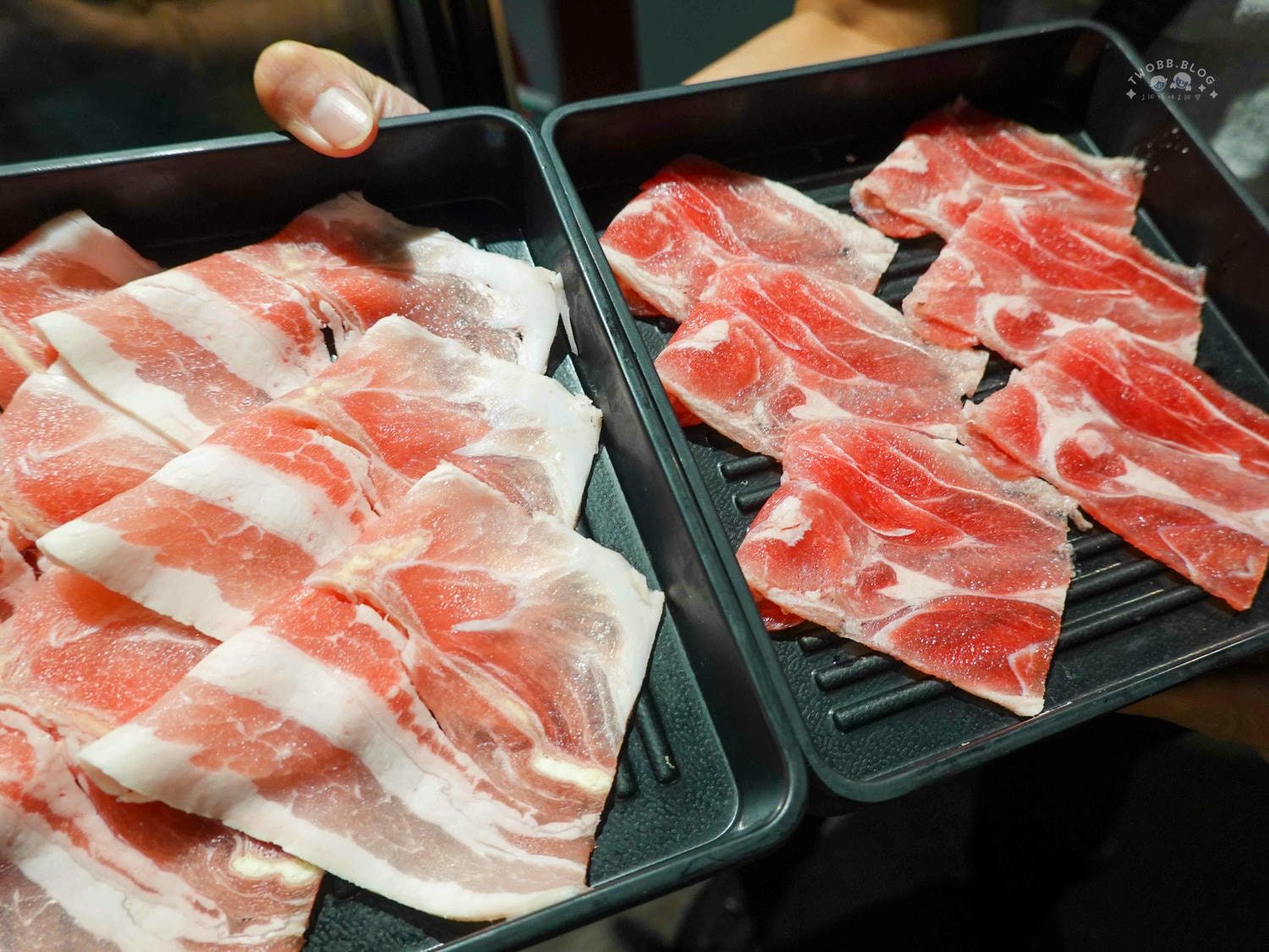 台北|神來一鍋(內湖總店)》百樣新鮮食材無限供應!期間限定水果吃到飽,四人同行打卡再送20公分長馬來西亞大白蝦! - 第42張圖