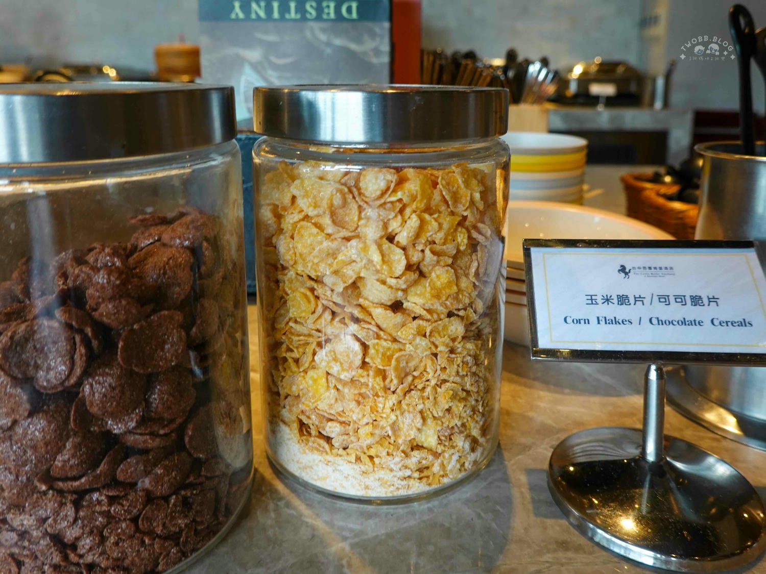 台中|芭蕾城堡酒店》台中南屯住宿推薦!台灣十大城堡,多種親子主題房型,卡拉OK設備、房內還有室內攀岩、按摩浴缸,台中親子住宿首選。 - 第95張圖